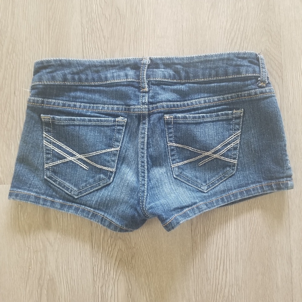 Jean Shorts - Picture 2 of 4
